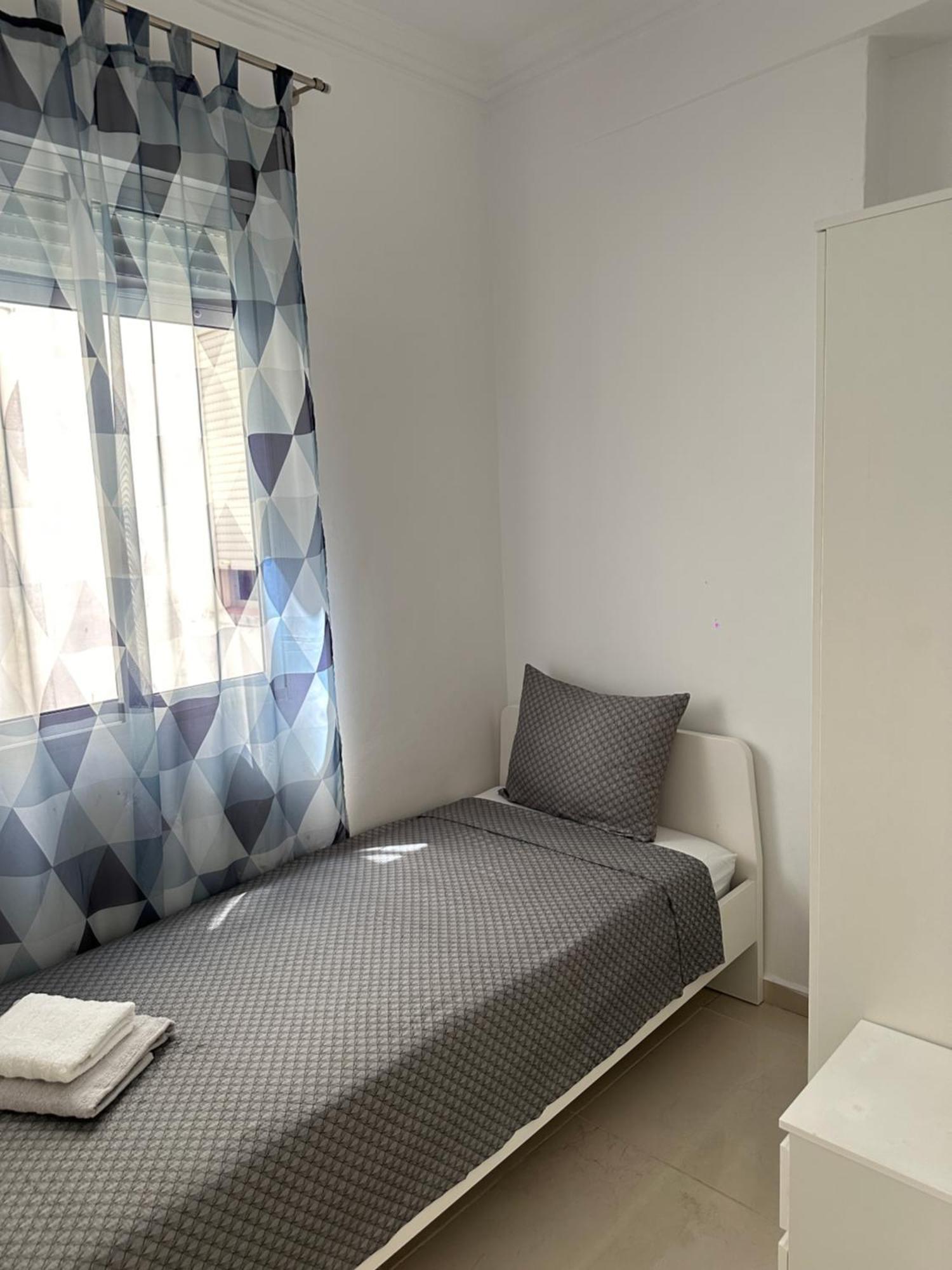 Modern And Bright 5 Bedroom Apartment Del Prado Gandía Esterno foto