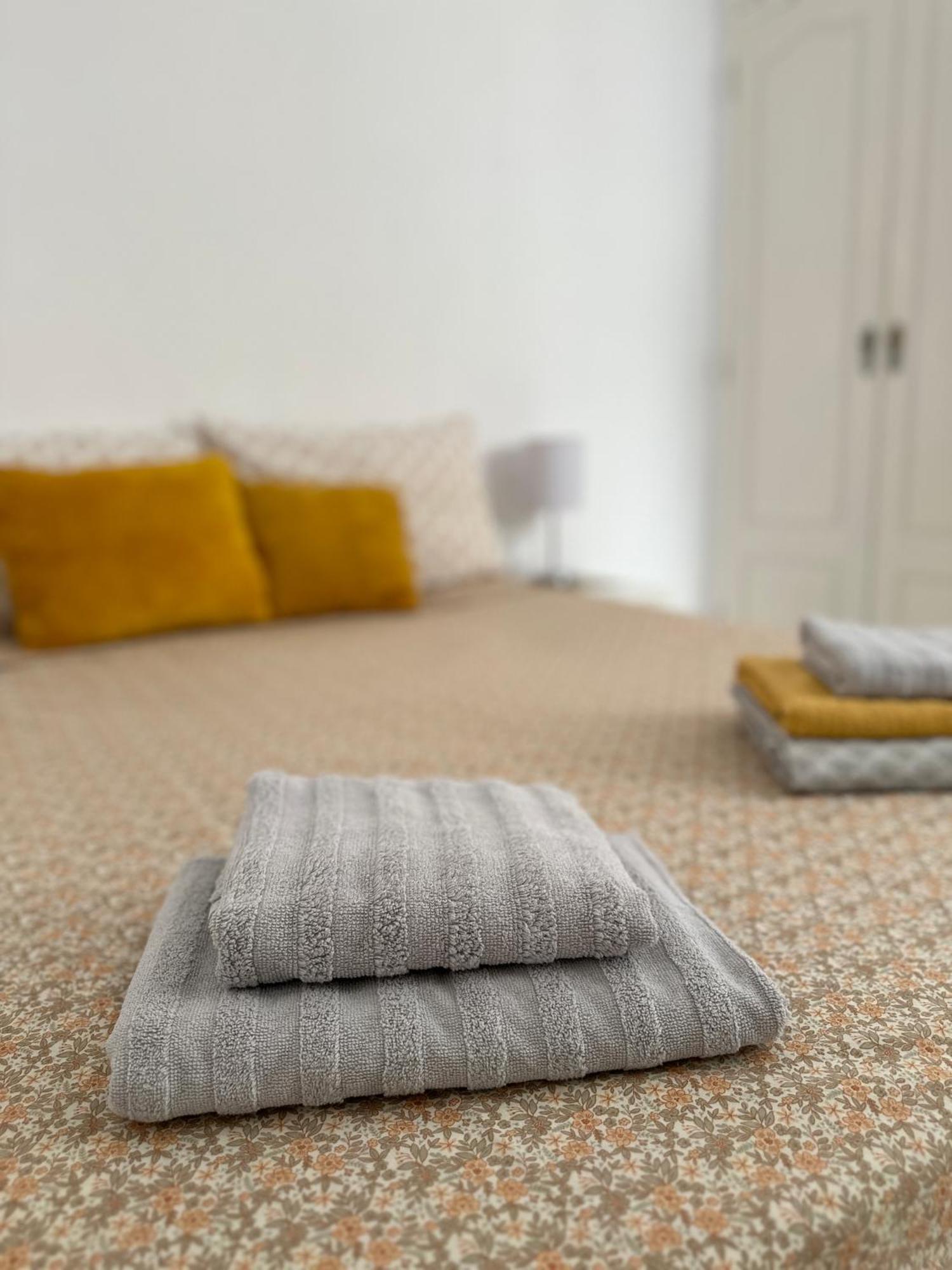 Modern And Bright 5 Bedroom Apartment Del Prado Gandía Esterno foto